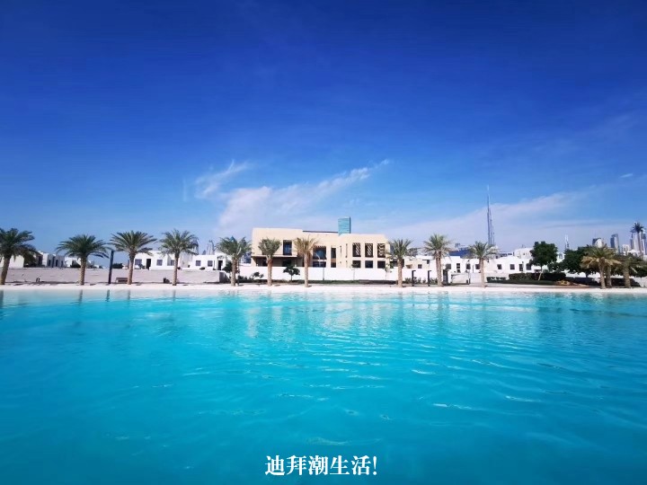 大家喜欢的水晶湖终于又出房源之前没有买到的抓紧了迪拜水晶湖酋长城